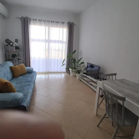 Appartamento Nazari With Veranda 4 Guests Orikum
