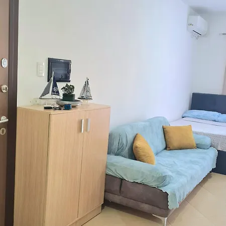 Nazari With Veranda 4 Guests * 奥里库姆