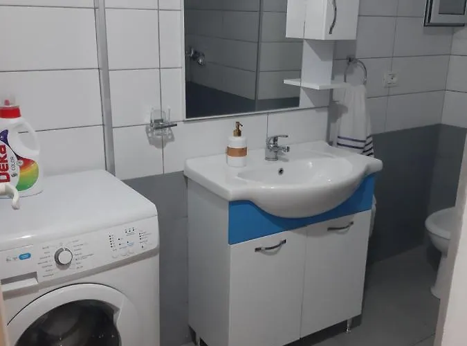 公寓 Nazari With Veranda 4 Guests *